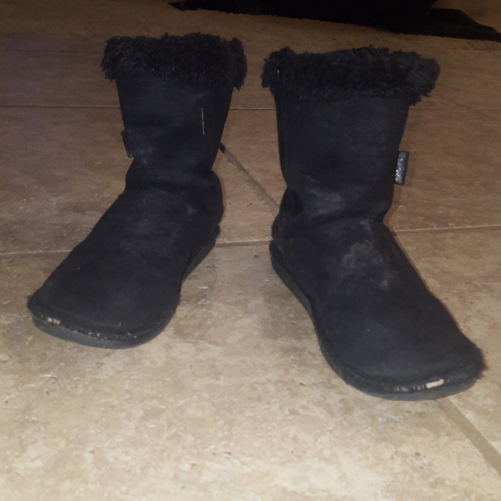 black boots